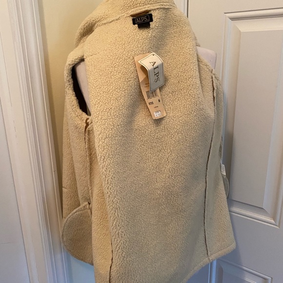 Alps Sportswear Faux Suede Shearling Vest size M NWT - Picture 2 of 11